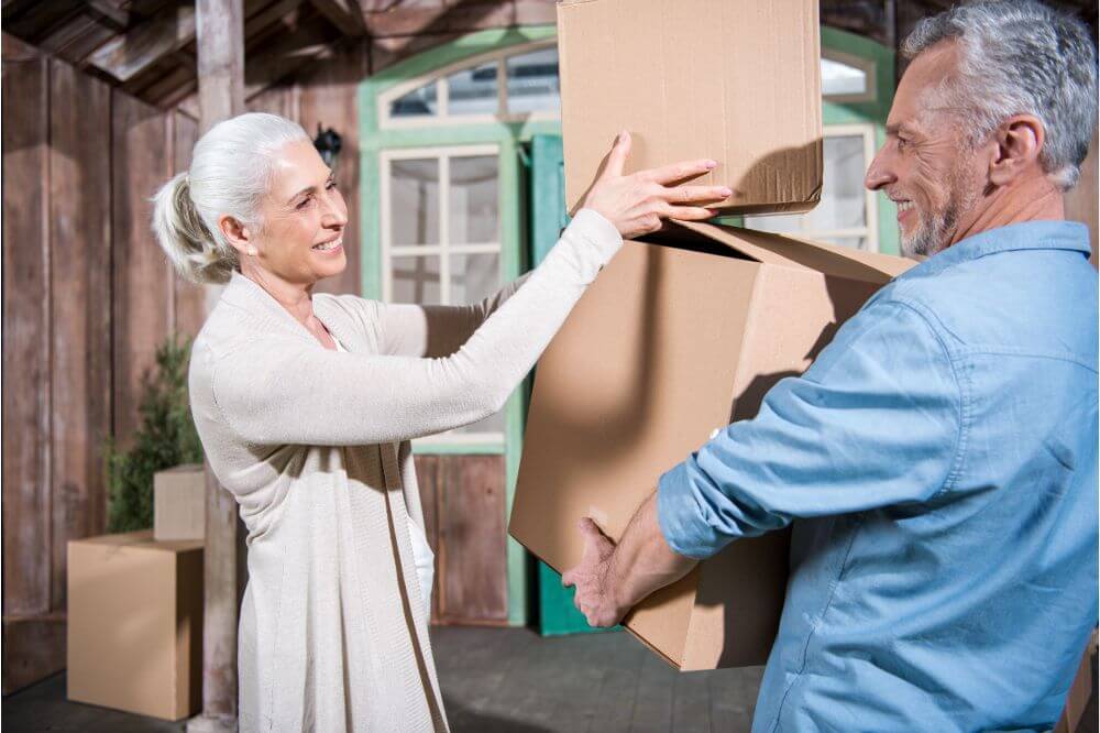 Moving for Seniors: A Stress-Free Guide 2 Moving for Seniors